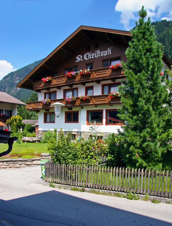 Haus St. Christoph Mayrhofen Exterior photo